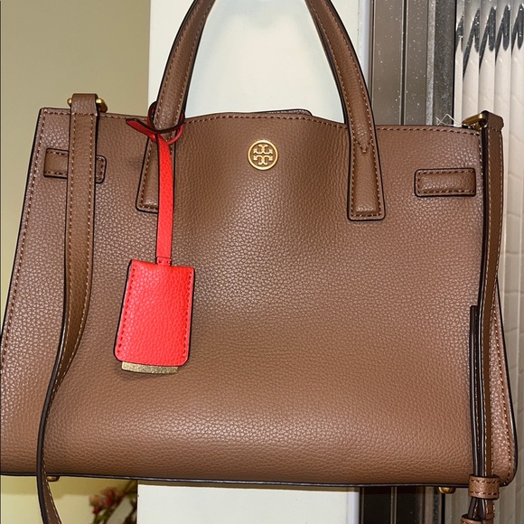 Tory Burch Small Walker Satchel - brand new without tags condition- gorgeous bag - Picture 6 of 16